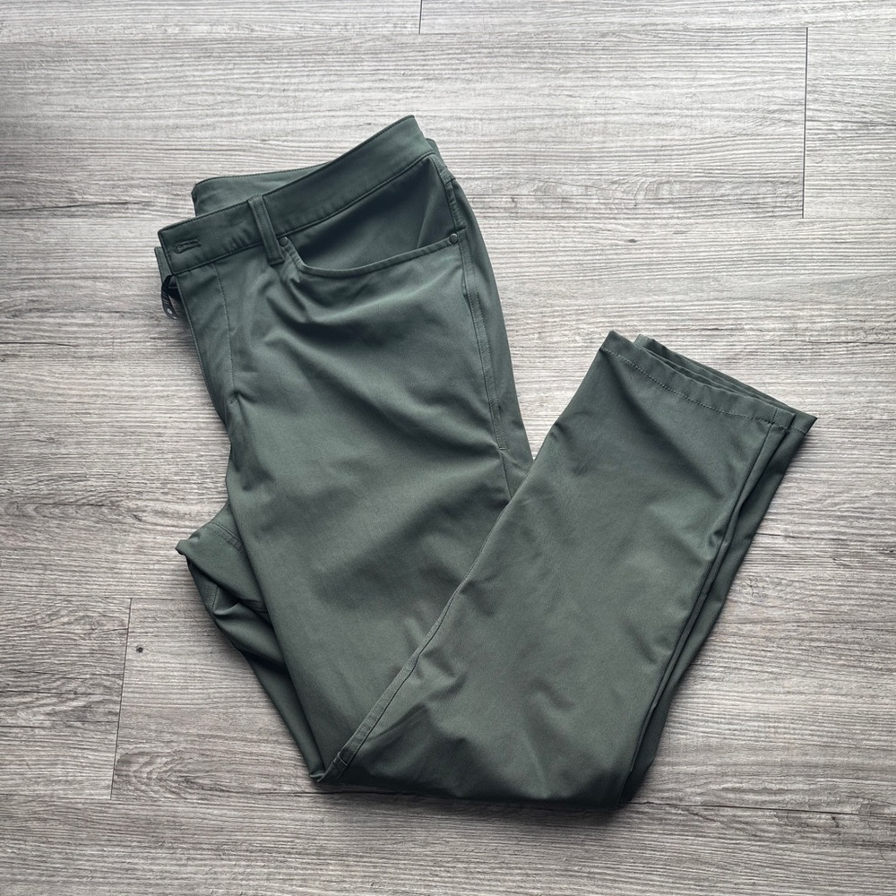Men's Olive Green Stretch Chino Pants
